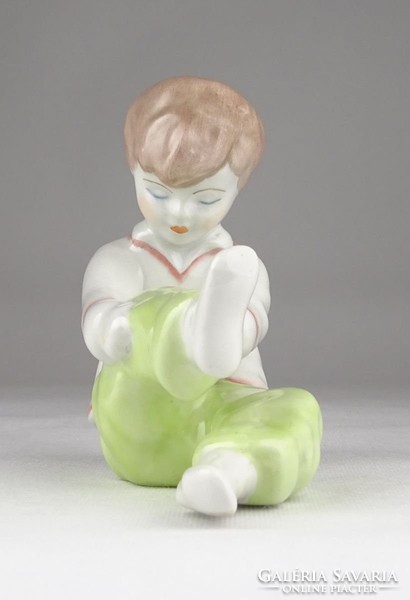 0X600 Jelzett Aquincumi porcelán kislány figura