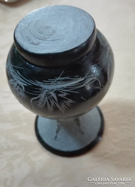 Dark green onyx vase, richly decorated