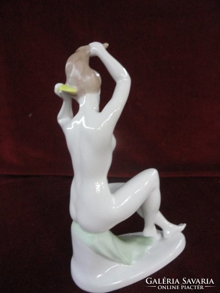 Aquincum porcelain figural sculpture. Combing woman, 22 cm tall. He has!