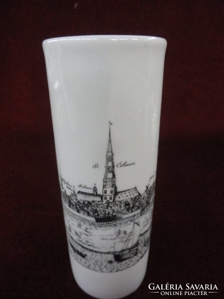Royal bavaria german porcelain vase. Km germany - type number: 368/1. He has!