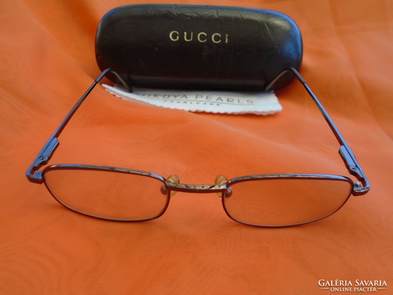 Giorgio Armani dioptriás szemüvegek  paraméterek az utolsó fotón EREDETI 2019 m