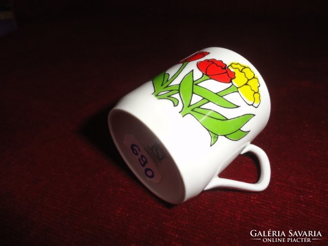 Weidmann Italian porcelain coffee cup with tulip pattern. 5.5 cm high. He has!