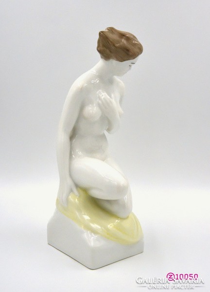 Hollóház female nude, porcelain sculpture.