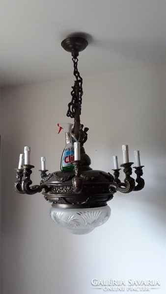 Empire 8-arm huge antique chandelier in perfect room condition