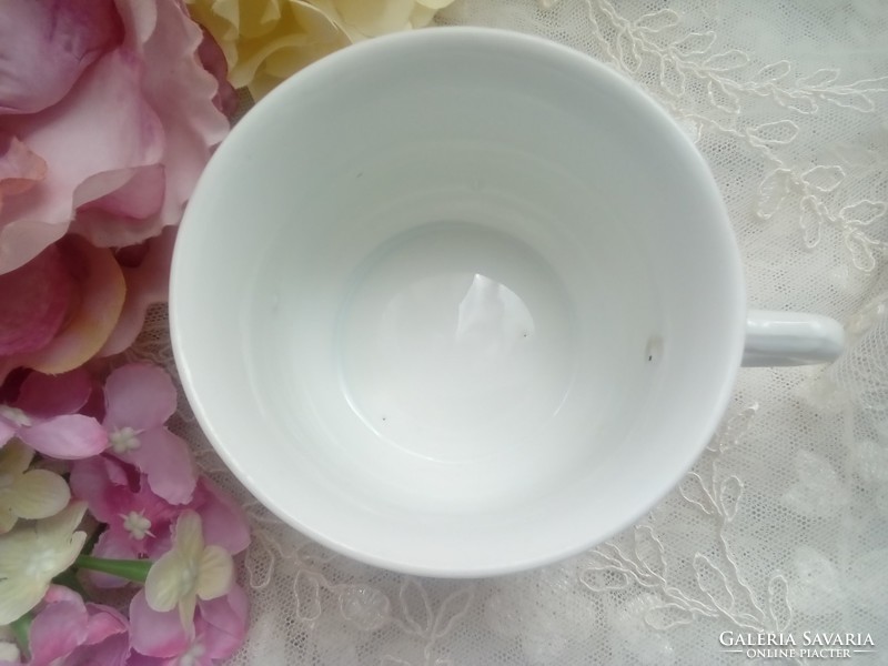 Régi virágos hullámos szoknyás teás csésze 