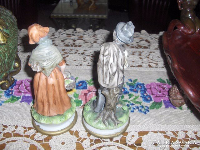 Antik porcelán figurák