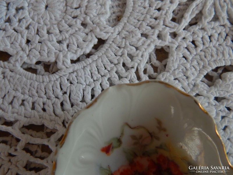 Antik pipacs mintás porcelán étkészlet 