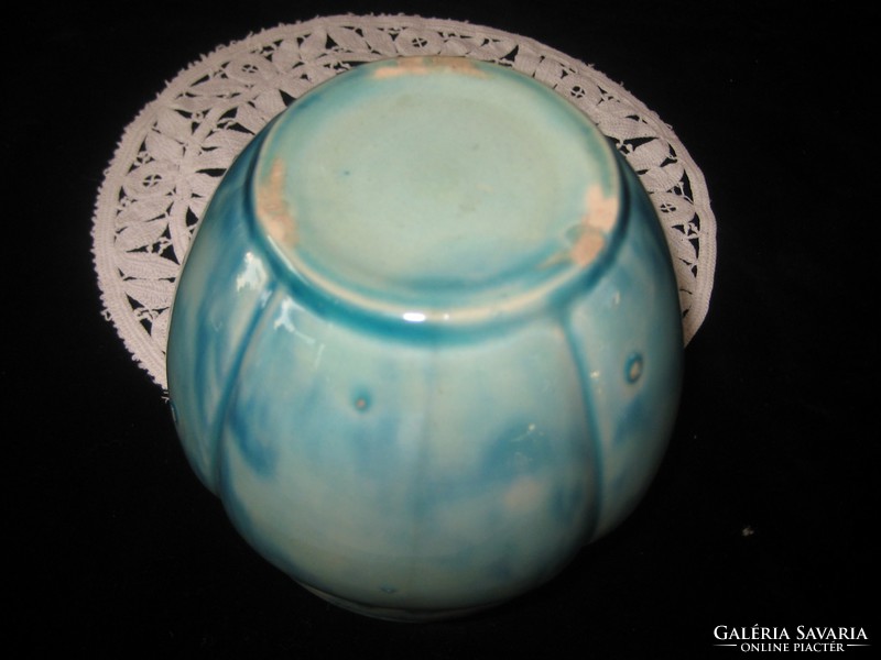 Zsolnay, blue kaspó with some pisin burning bubbles 11 x 10 cm