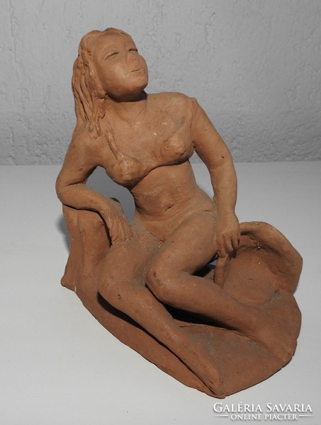 Nude woman - ceramic nude sculpture