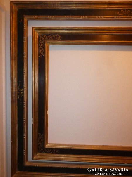 2 pcs. A pair of high quality renaissance style picture frames 120x150 cm. Or 90 x 120 cm