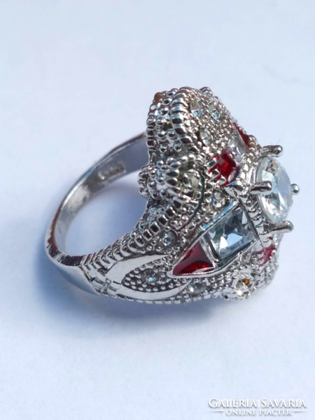 Vintage 925-s töltött ezüst (SF) gyűrű, rubin és fehér CZ kristályokkal