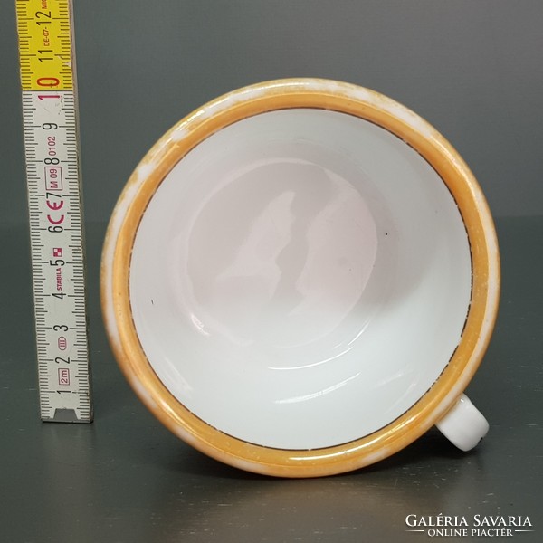 Czech elbogen porcelain small cups (861)
