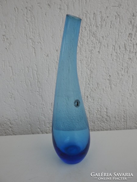 Jelzett iparművészeti egyedileg fújt kék  egyszál virág váza
