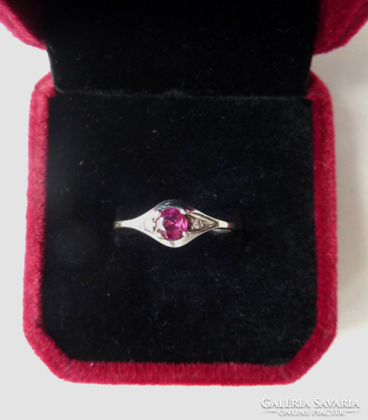 Antique 14k ring with genuine 0.5 ct ruby and diamonds