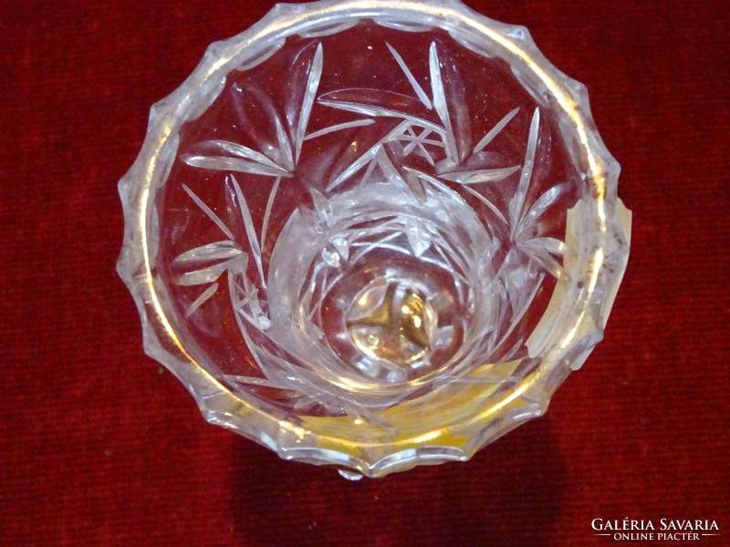 Lead crystal vase, Anna Hütte German, hand polished, flawless. He has!