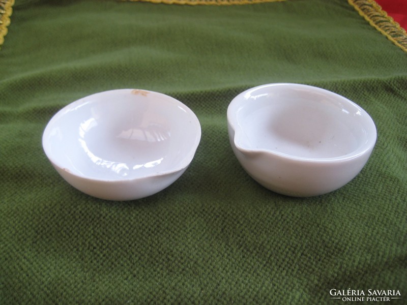 Apothecary porcelain 2 bowls