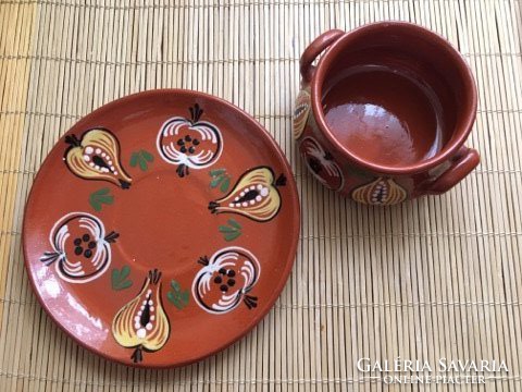 Glazed ceramic set with fruit motif