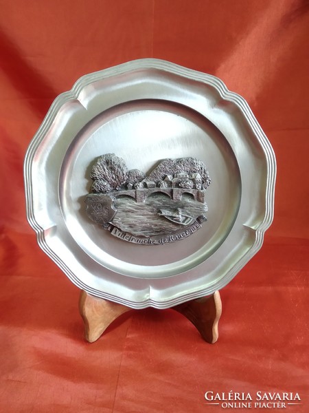 Saválló tányér mintázott ón középpel Villefranche de Rouergue