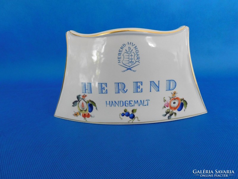 Herend company sign