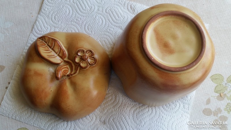 0U283 Barna mázas alma formájú kerámia tartó  eladó!