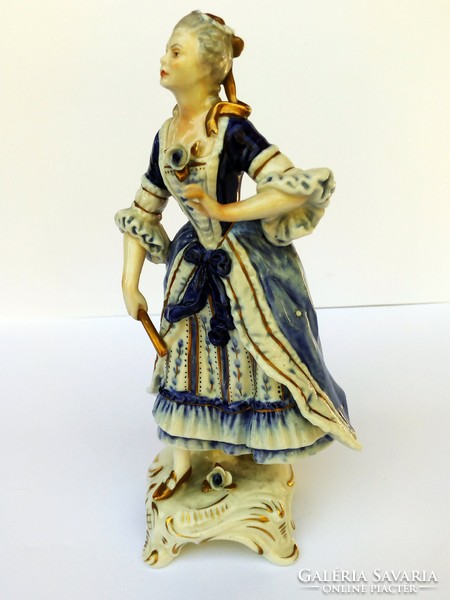 Volkstedt barok dáma porcelán szobor