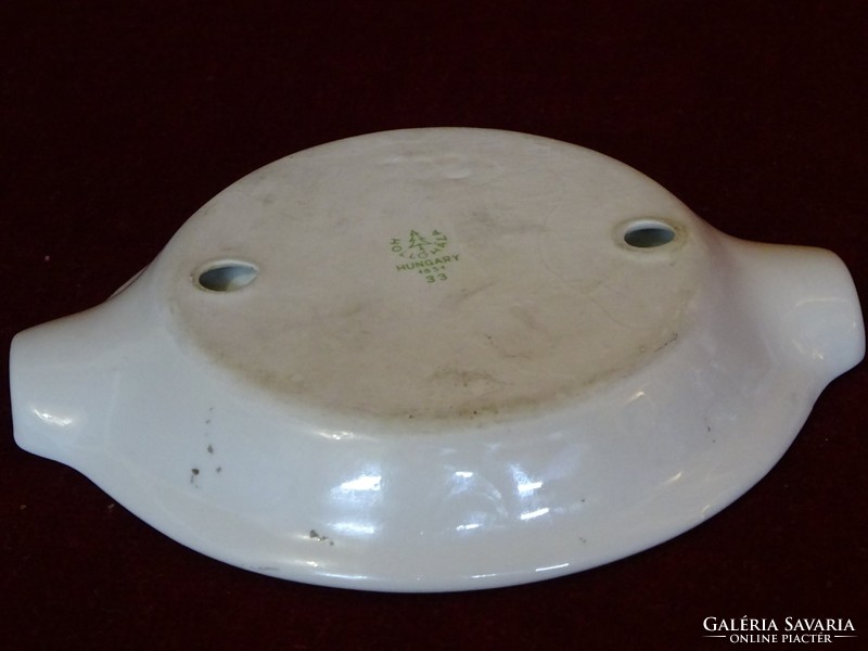 Raven Háza porcelain ashtray with a brown floral pattern. He has!