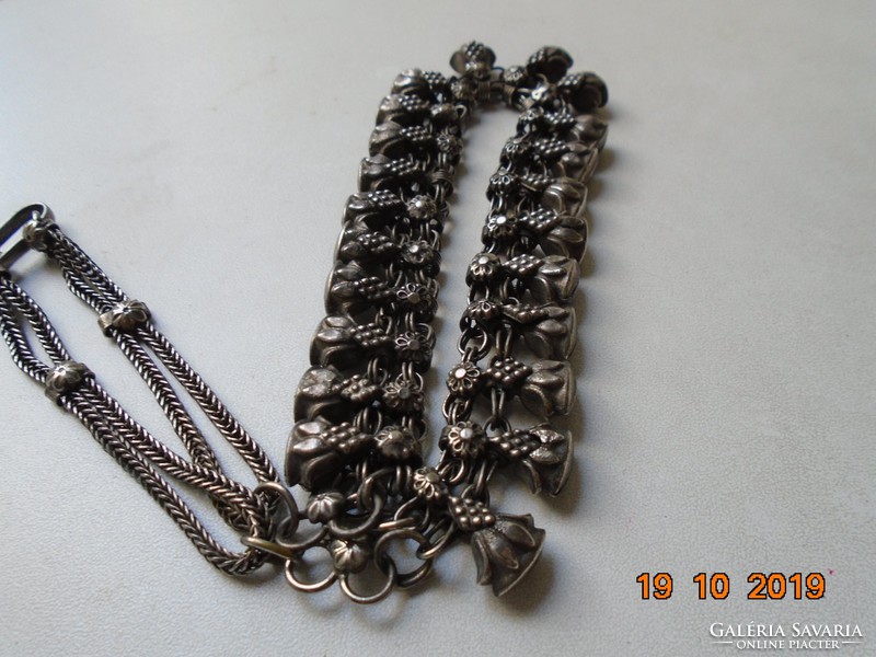 Rajasthan India antique tribal silver necklace with double flower wreath