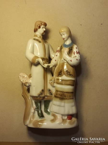 Régi orosz porcelán szerelmes pár szobor,, 26 cm-es, ritkaság.