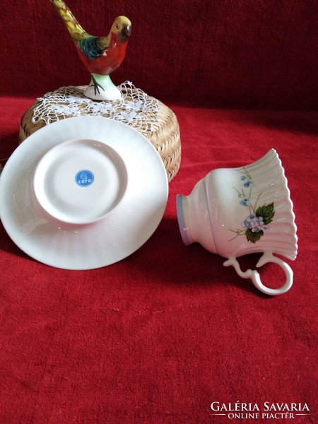 Tea cup with cero mark in graceful shape