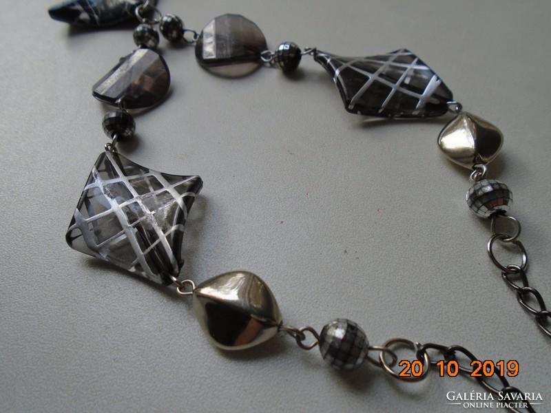 Modern necklace with black silver abstract pattern pendant and beads