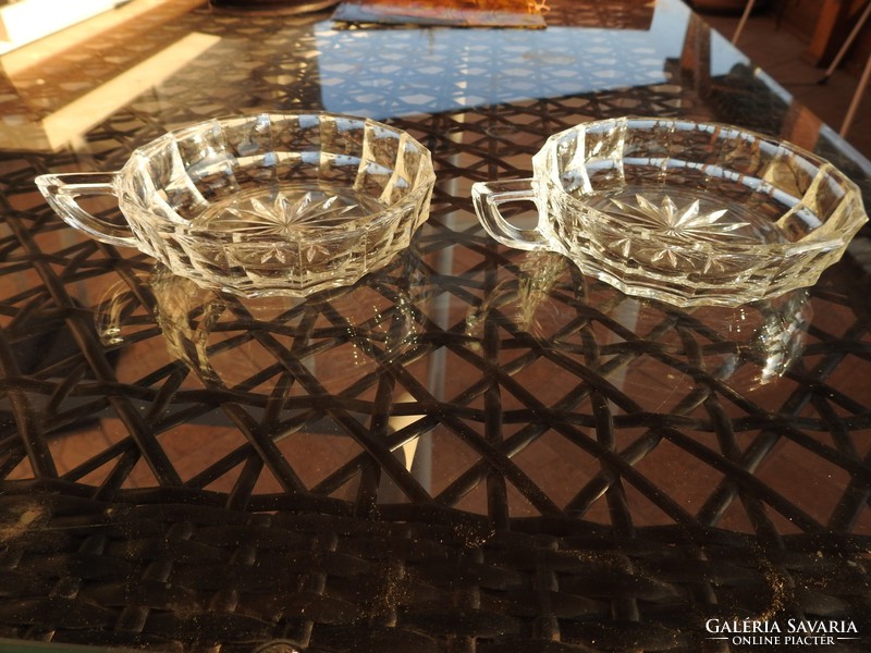 A pair of old polished glass serving bowls with handles