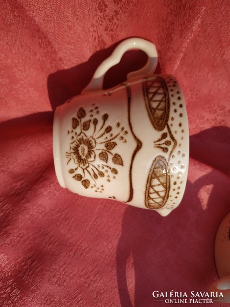 Antik angol porcelán csésze (4db) kiöntővel