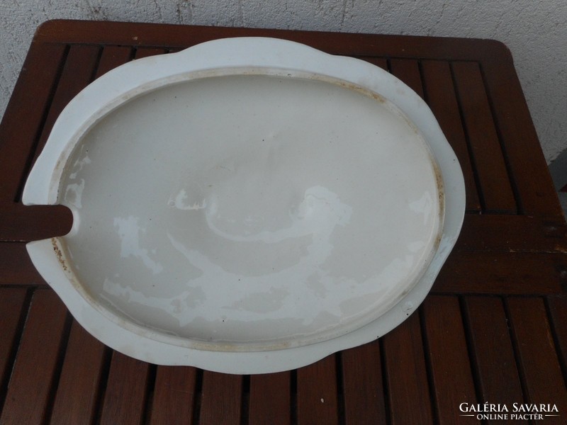 Old granite soup bowl (floral, covered, undamaged, kkk)