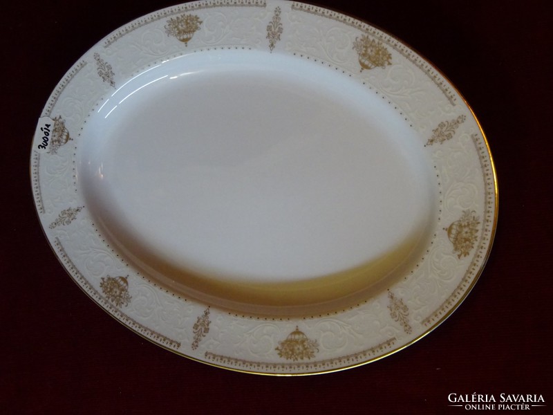 Festival Italian porcelain meat platter. Size 31.5 x 23 cm. He has!