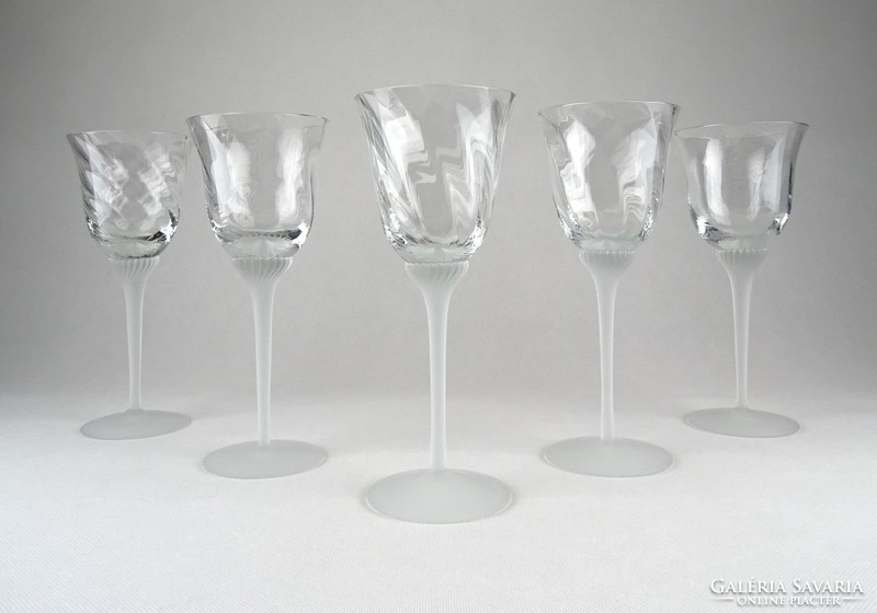 0Y356 Elegáns talpas pezsgős pohár készlet 5 darab