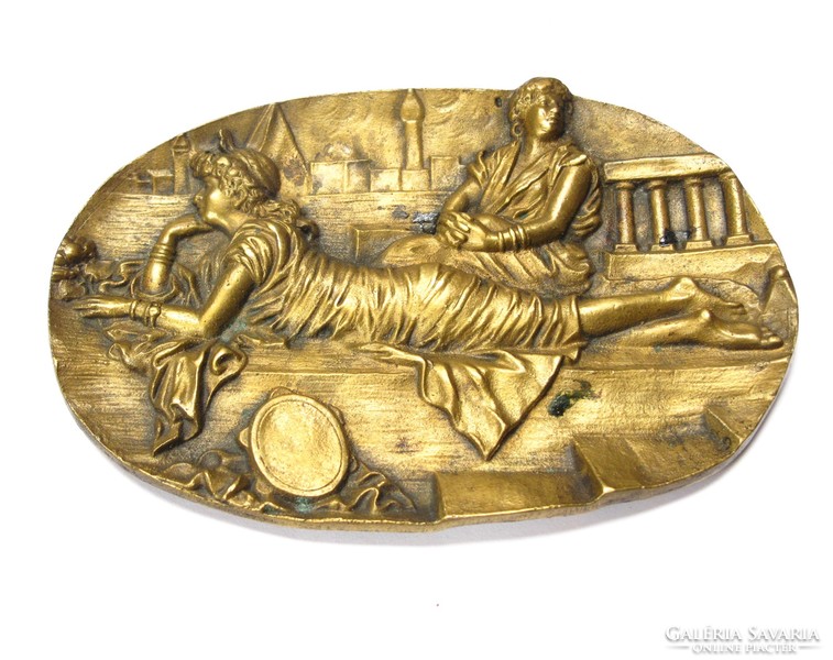Régi,római életképes bronz dísz tál.