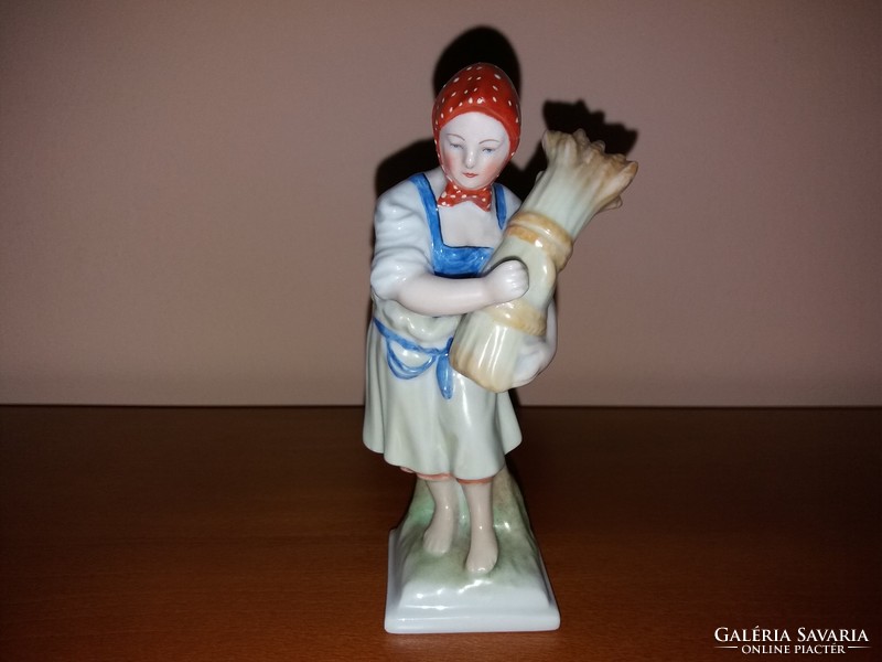 herendi antik arató kislány figura 1943 porcelán galéria savaria