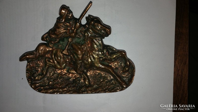 Antik tömör bronz  asztali dísz. Mérete:16×12 cm.
