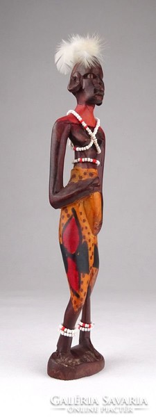 0Y511 Afrikai férfi fafaragás 23 cm