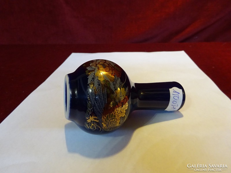 Japán porcelán váza, kobalt kék, arany fácánokkal, 9,5 cm magas. Vanneki!