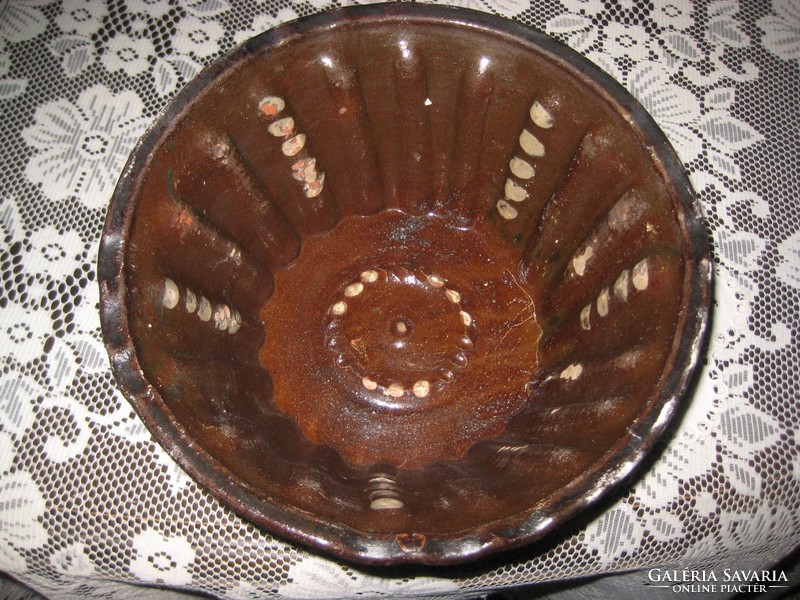 Kuglóf sütő  , régi , jelzett , 24  x 11 cm