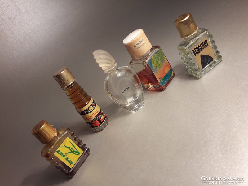 Vintage mini parfüm parfümök és üvegek igazi ritkaság a '60-as évekből