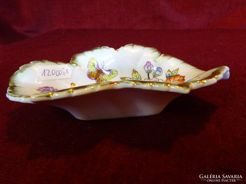 Herend porcelain Victorian ashtray, 15 cm long. He has!
