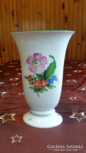 Herendi porcelán váza, gyönyörű, virágmintás.
