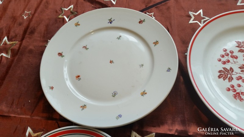 Zsolnay porcelán tányér 4 db eladó!