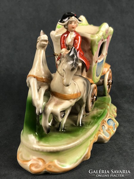 German porcelain horse-drawn carriage / gdr