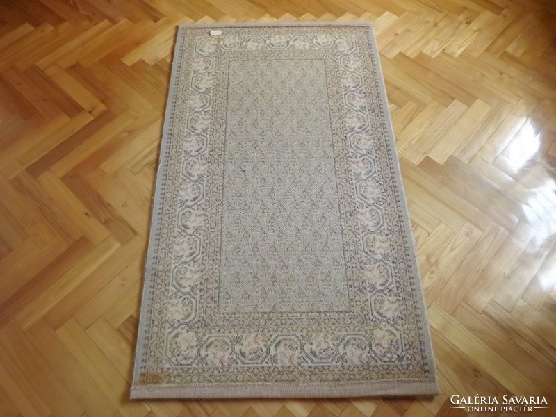 Sopron gray wool connecting rug
