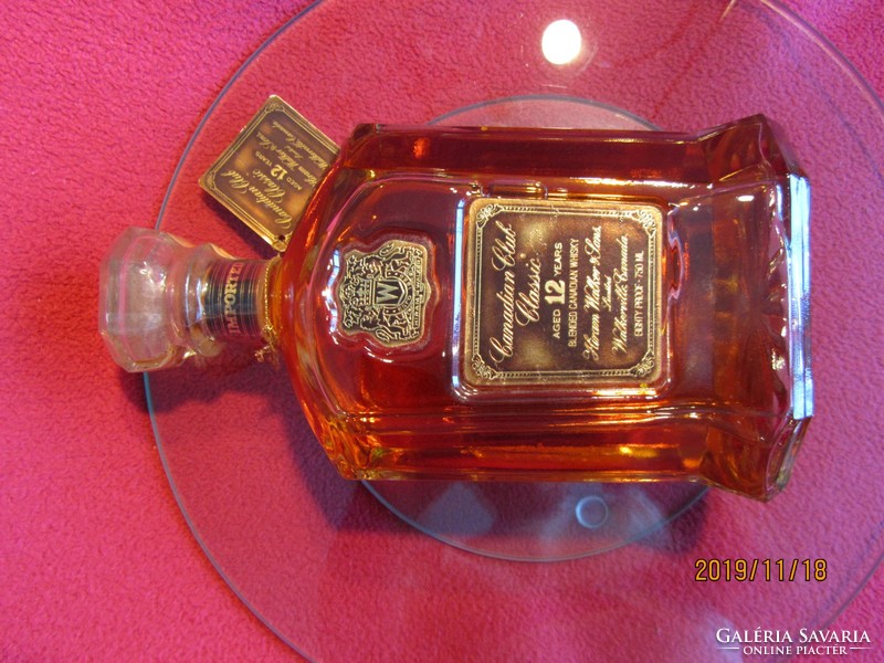 Canadian club whiskey 1975 (59 years old)