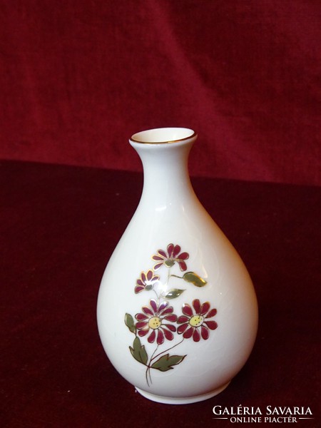 Zsolnay porcelain vase, height 11.5 cm. He has!