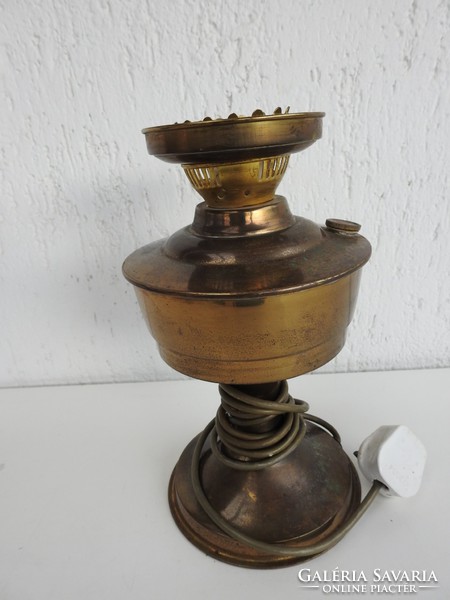 Antique copper kerosene lamp body with old wiring